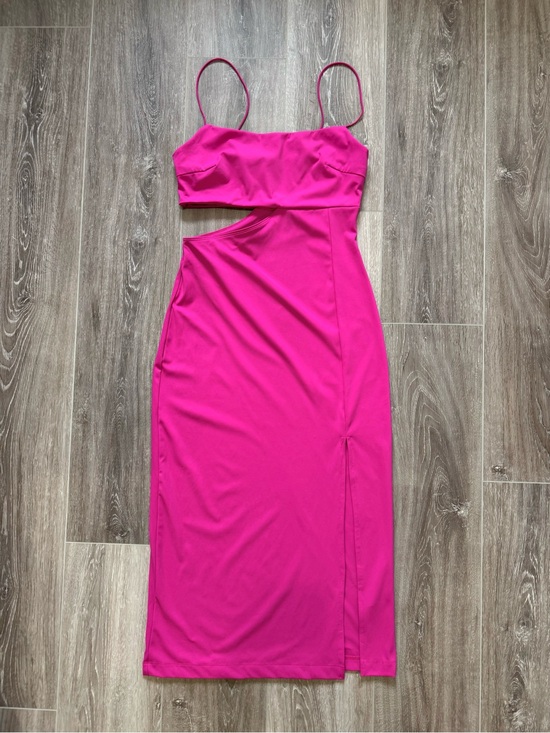 Dynamite Dresses & Skirts - Dynamite cut out midi dress